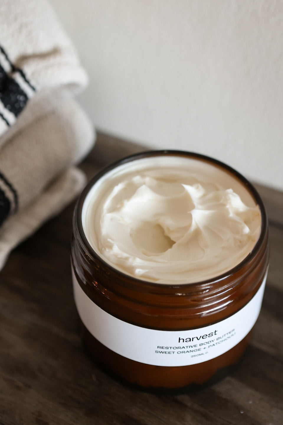 Hydrating body butter