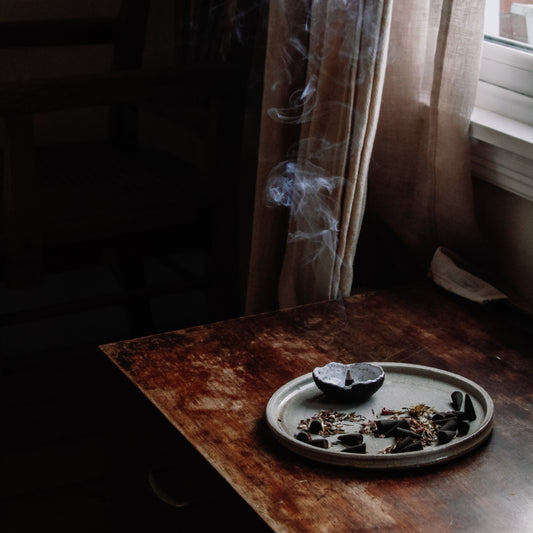 Smokey Oak Incense Cones